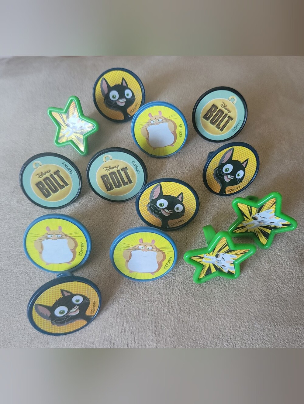 DISNEY Bolt Cupcake Ring Toppers